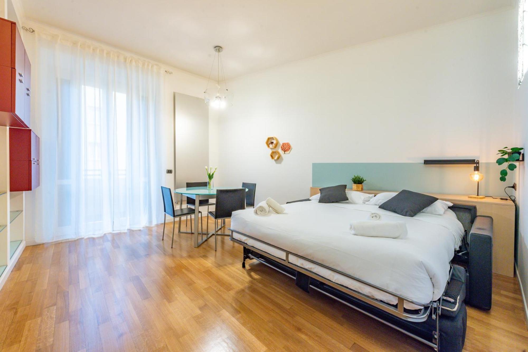 Gabi Spacious Design Apartment