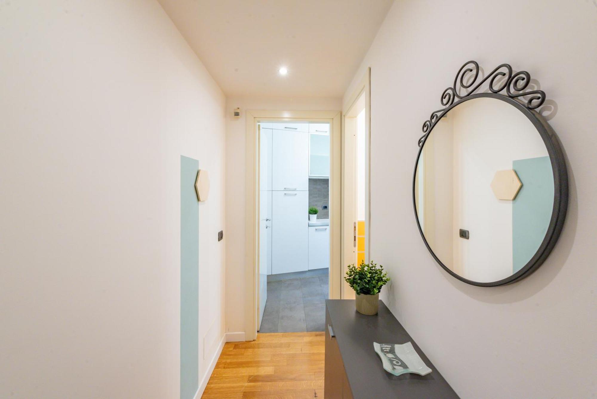 Apartment Gabi Spacious Design Rom